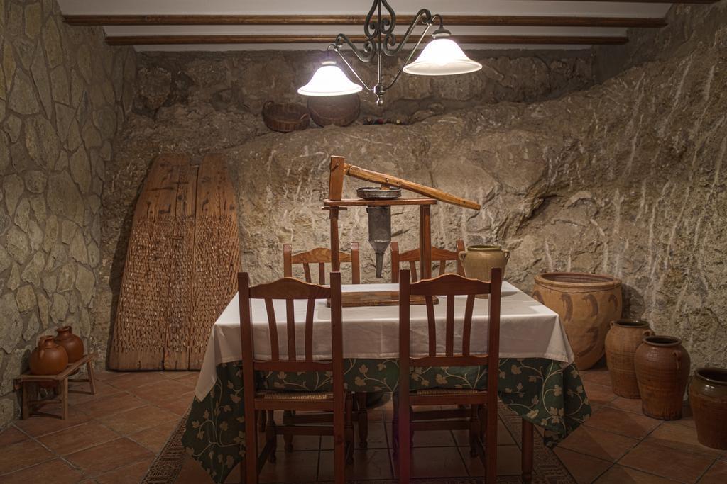 La Posada De Clotilde 塞利亚 外观 照片